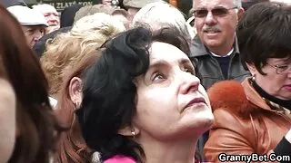 Оральний порнофільми дивитися онлайн секс з мачухою і подругою.