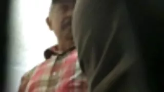 Покоївка з глибинки займається сексом смотреть порно фільми онлайн з гостем.